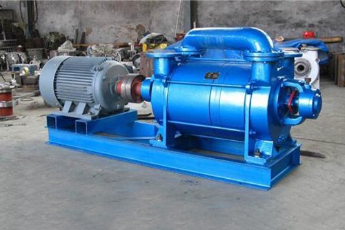 水環(huan)真空泵車(che)間